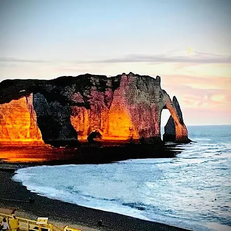 L'ideal, Vue Apartment Étretat